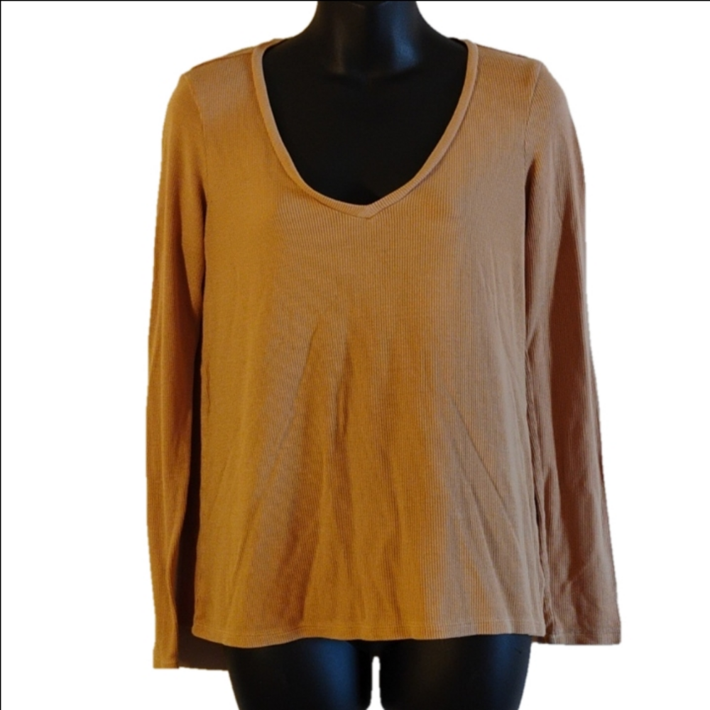 American Eagle  tan soft and sexy  rib top. Size small.